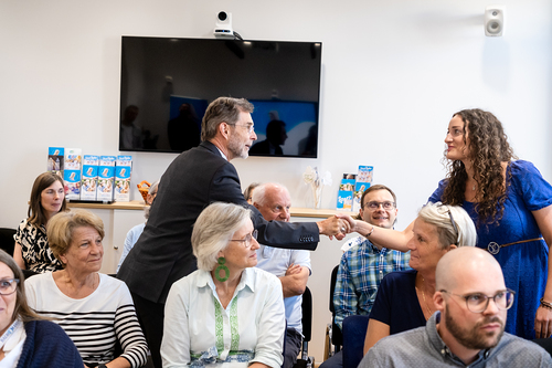 EB Grünwidl bei einer Livesendung Radio Maria / Erzdiözese Wien/ Schönlaub, Stephan Schönlaub EB Grünwidl bei einer Livesendung Radio Maria